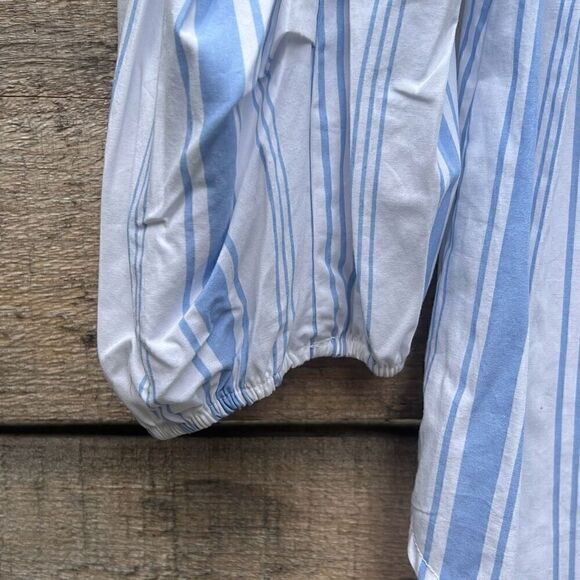 Zara Women's White Blue Stripes V-Neck Balloon Sleeve High Low Blouse Medium NWT - Picture 5 of 6